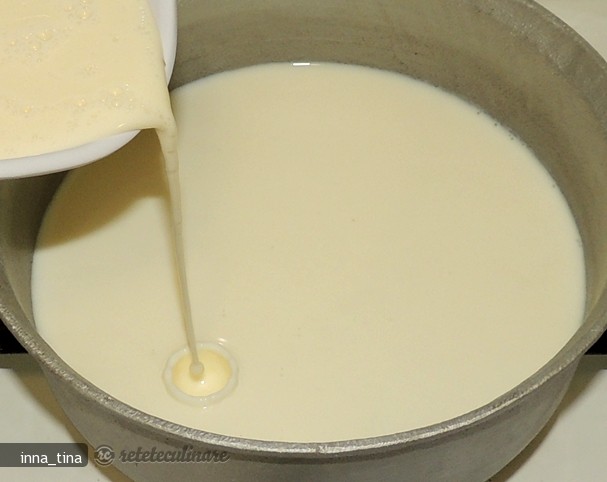 Tarta cu Trandafiri din Mere