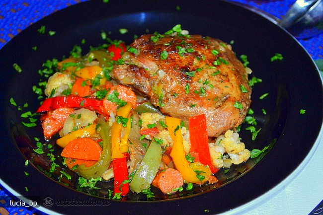 Pui Vanatoresc- Pollo Alla Cacciatora