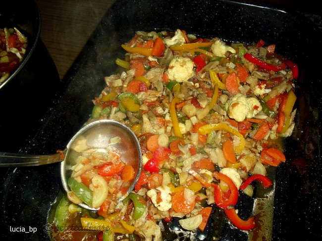 Pui Vanatoresc- Pollo Alla Cacciatora