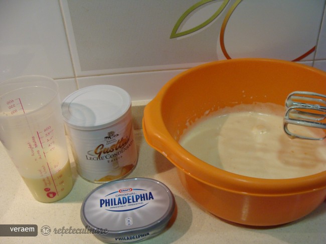 Flan de Philadelphia si Lapte Condensat