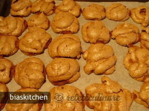 Mousse de Ciocolata cu Bezea