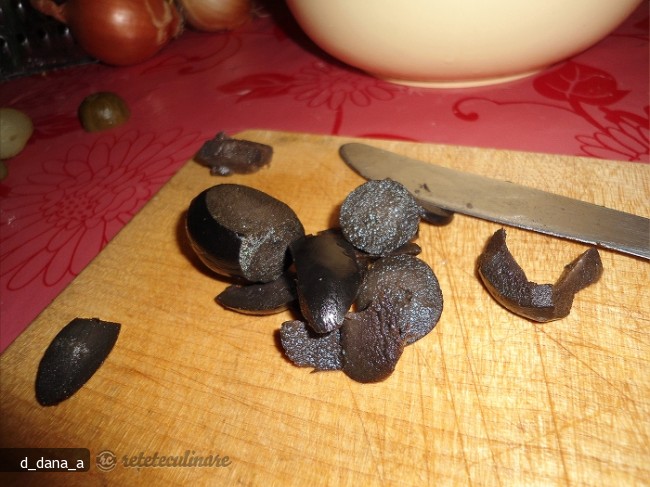 Salata de Cartofi cu Ceapa Oparita si Aroma de Lamaie