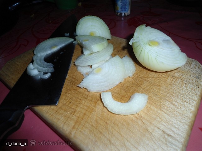 Salata de Cartofi cu Ceapa Oparita si Aroma de Lamaie