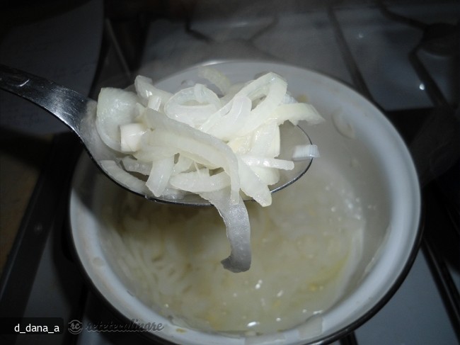 Salata de Cartofi cu Ceapa Oparita si Aroma de Lamaie