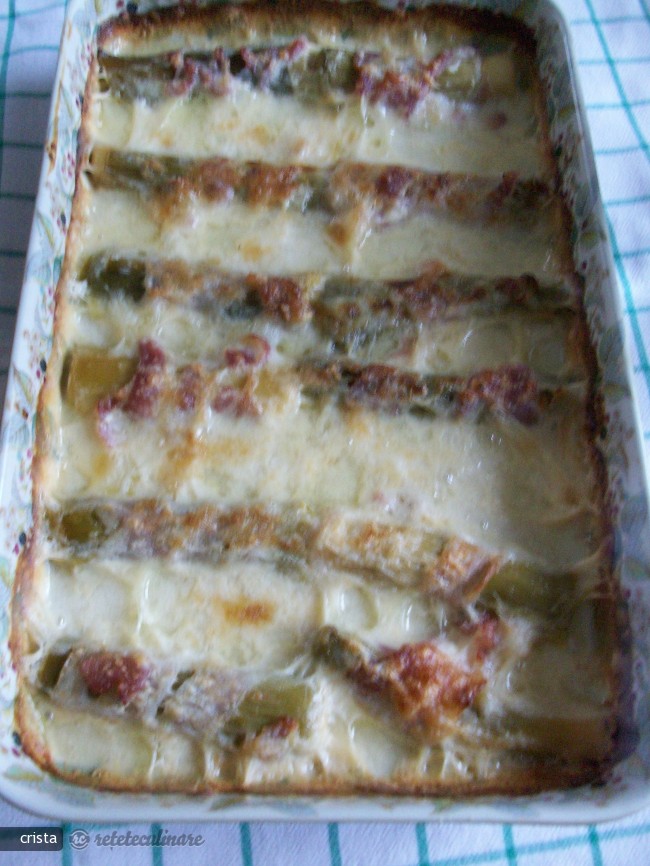 Praz cu Bacon si Besamel la Cuptor