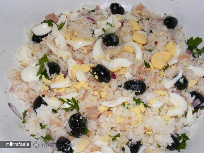 Salata de Orez cu Ton