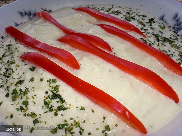 Salata Picanta din Dovlecei
