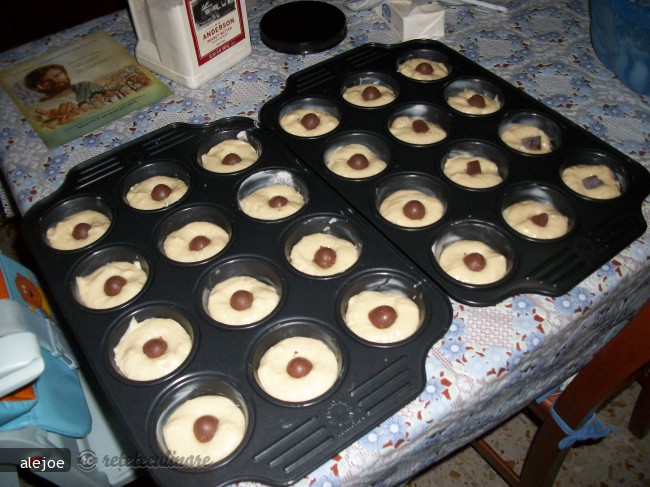 Muffins Ricotta si Ciocolata
