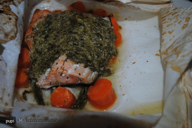 Somon cu Macris in Papillote