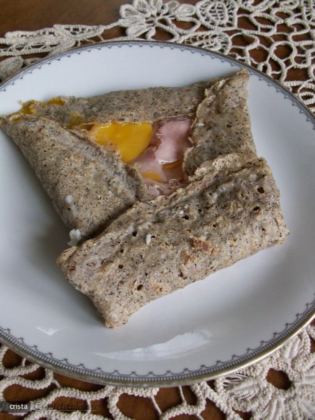 Galette Bretonne Complete (Ou, Sunca si Emmenthal)