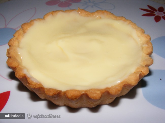 Crema de Vanilie (pentru Tarte, Ecleruri, Choux-uri Etc.)