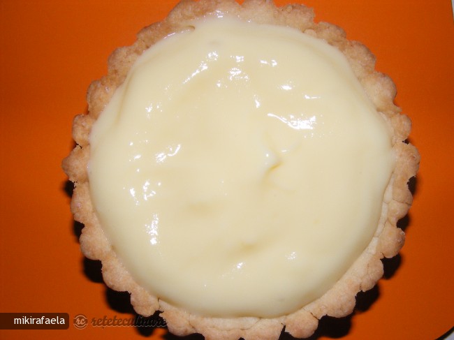 Mini-tarte cu Fructe