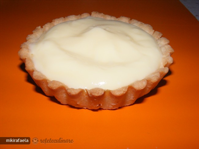 Mini-tarte cu Fructe