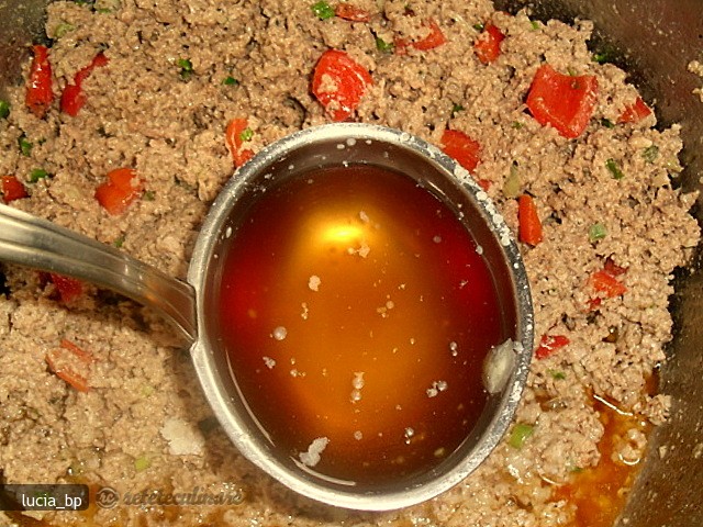 Pate Chinois (placinta cu Carne in Crusta de Cartofi Piure)