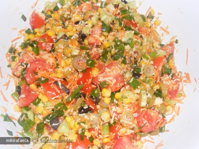 Salata de Ton (varianta de Vara)