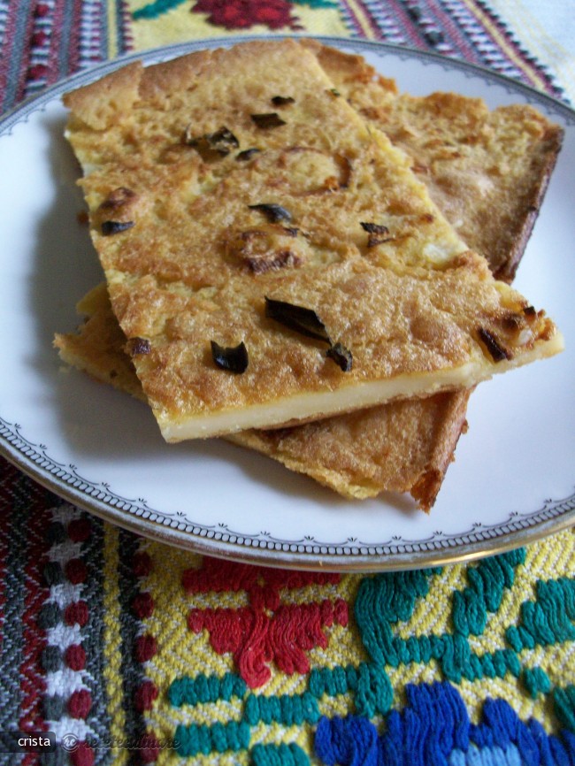 Placinta din Faina de Naut