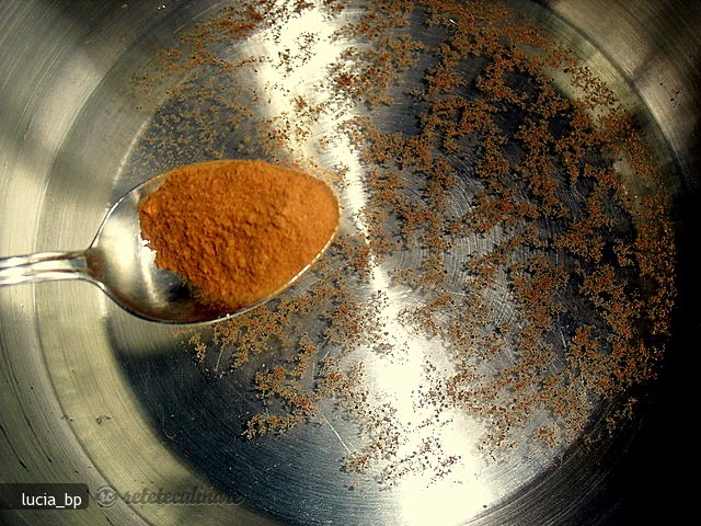 Chai - Ceai Negru Indian cu Lapte si Condimente