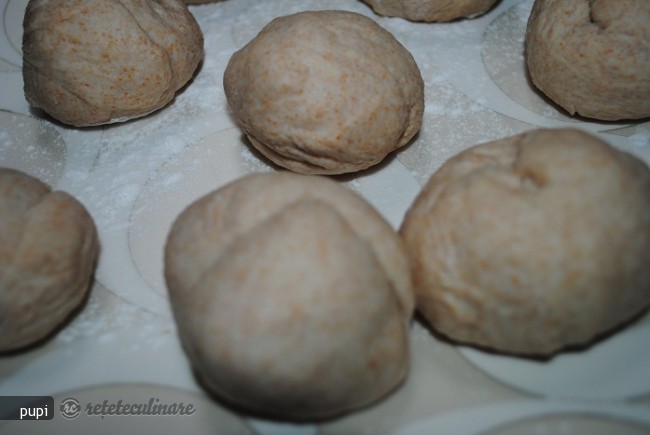 Lachha Paratha (Paine in Straturi)