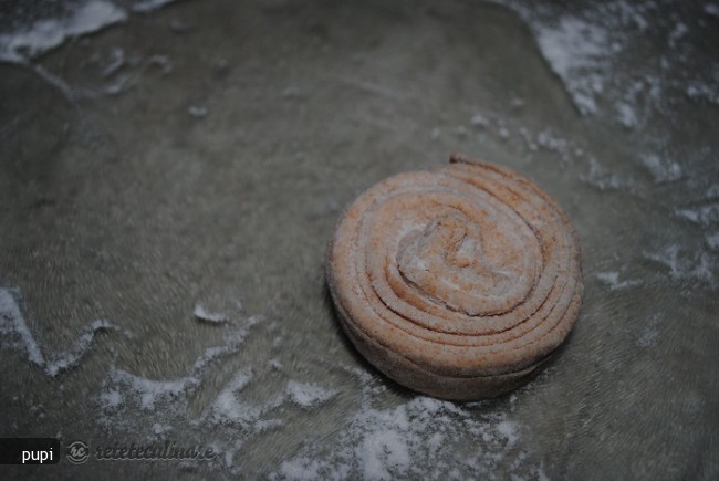 Lachha Paratha (Paine in Straturi)