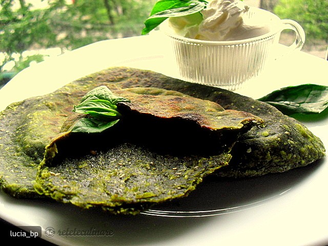 Paine Indiana cu Spanac - Palak Paratha