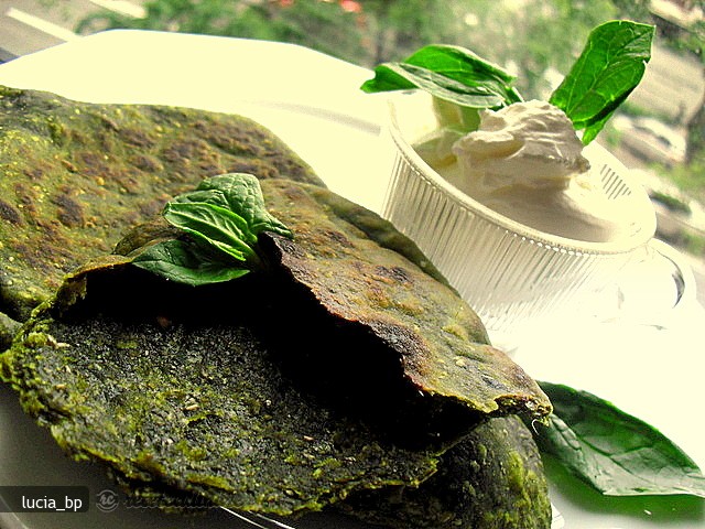 Paine Indiana cu Spanac - Palak Paratha