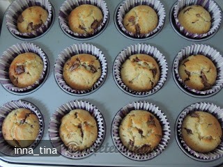 Muffins cu Ricotta si Ciocolata