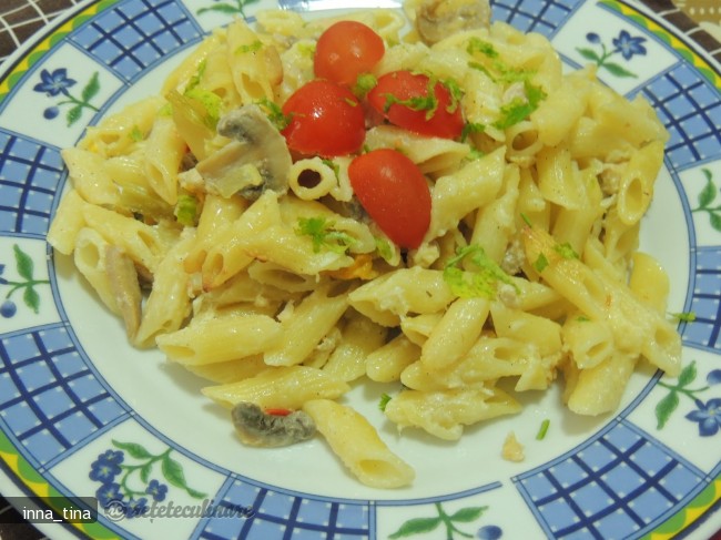 Penne Rigate cu Piept de Pui si Ciuperci, la Cuptor