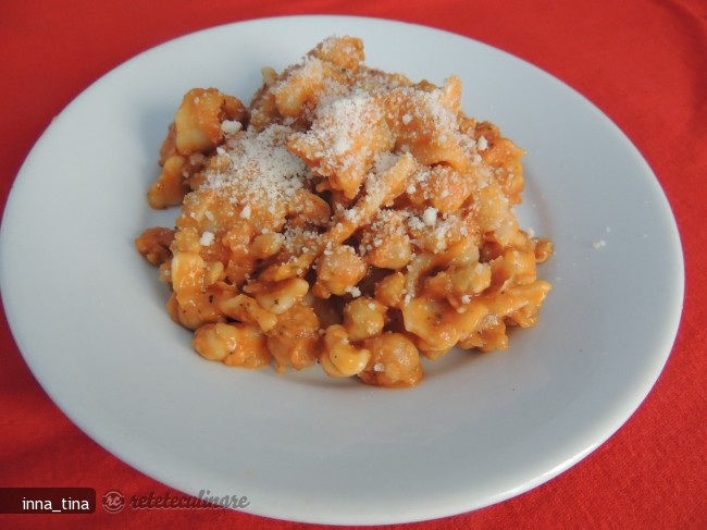 Ceci Con Taglietelle (Naut cu Taitei Lati)