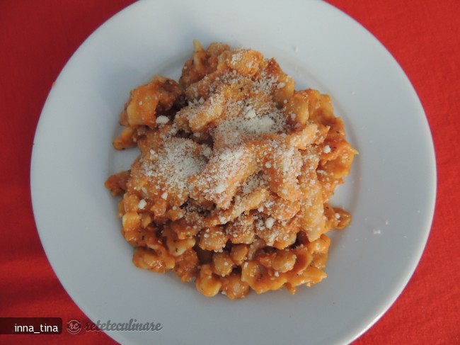 Ceci Con Taglietelle (Naut cu Taitei Lati)