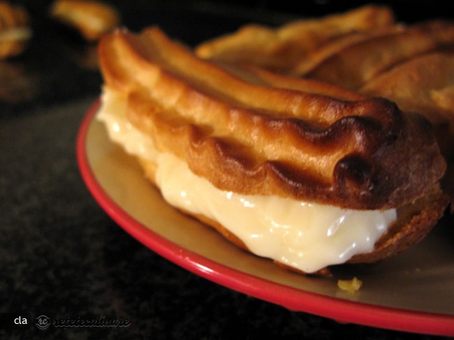 Eclere cu Crema de Vanilie