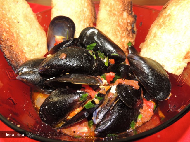 Zuppa Di Cozze Alla Napoletana (Supa de Scoici)
