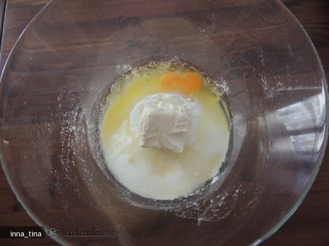 Tarta cu Piersici