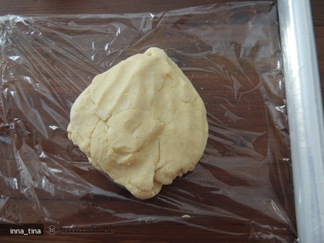 Tarta cu Piersici