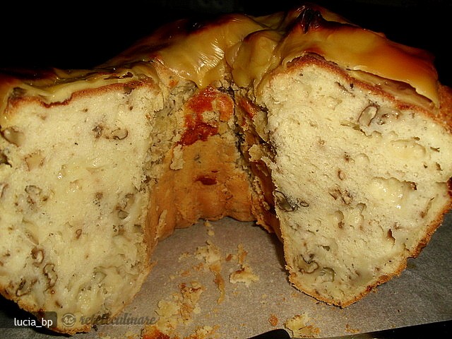 Chec cu Gorgonzola si Nuci- Ciambella Gorgonzola E Noci