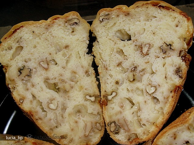 Chec cu Gorgonzola si Nuci- Ciambella Gorgonzola E Noci