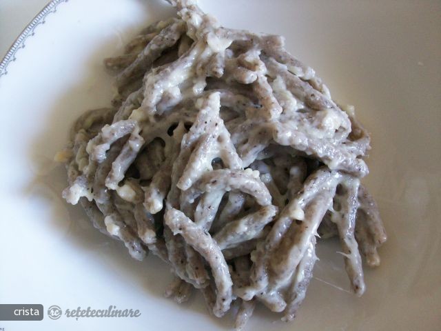 Pici (Paste Toscane) din Hrisca cu Pecorino