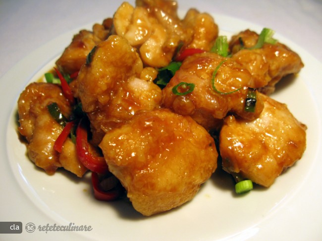 Pui General Tso (General Tso`s Chicken)
