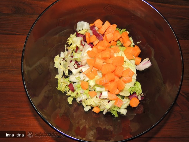 Salata de Cruditati si Kiwi