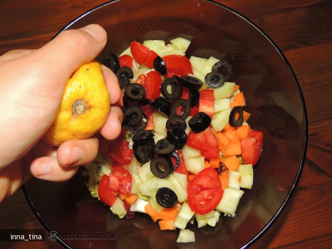 Salata de Cruditati si Kiwi