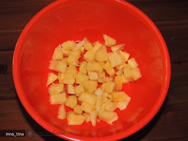 Salata de Fructe cu Menta