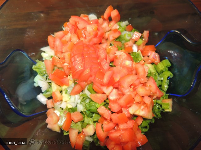 Salata cu Avocado