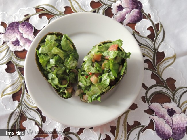 Salata cu Avocado
