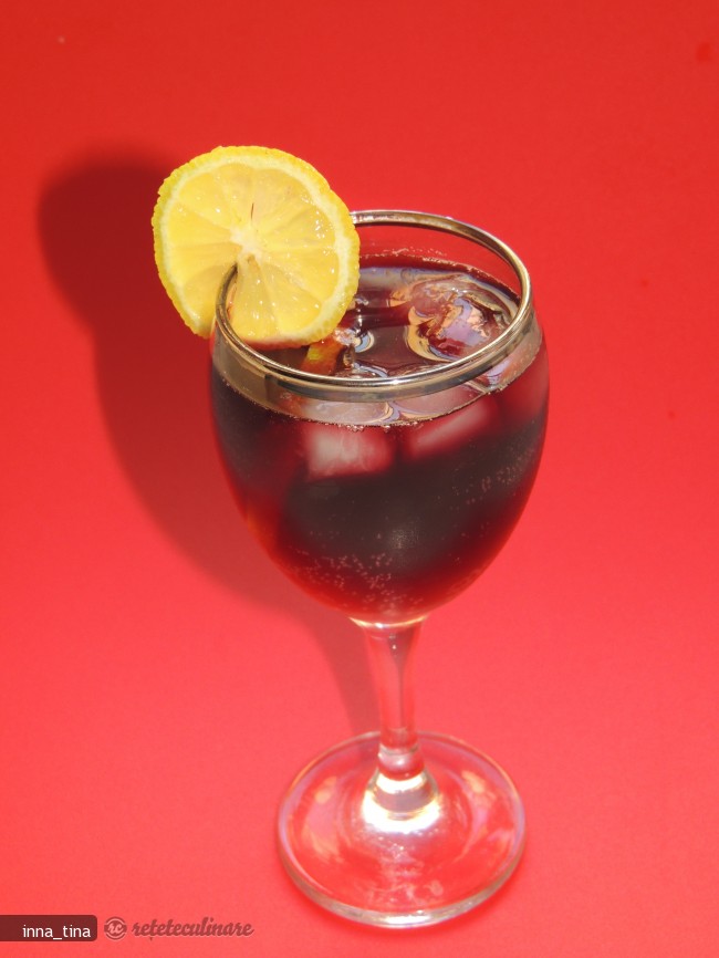 Tinto de Verano (Vin Rosu, de Vara)