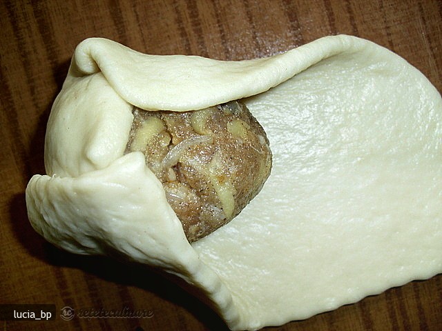 Chiftelute in Aluat, la Cuptor (2)