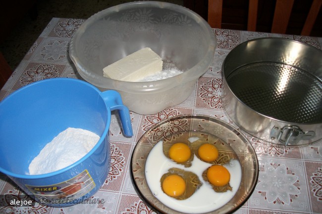 Madeira Cake cu Crema de Lapte