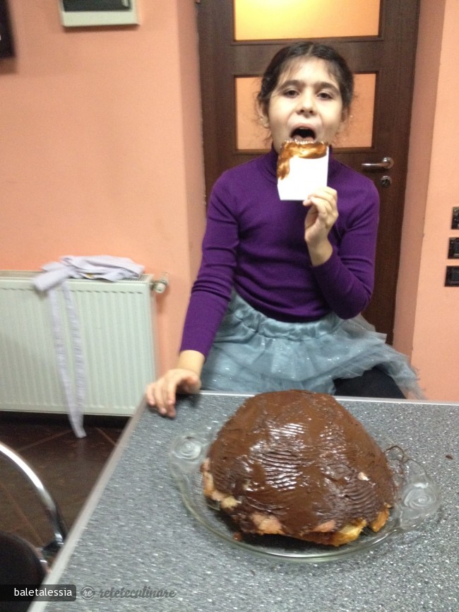 Vegan Winter Pudding Bombe