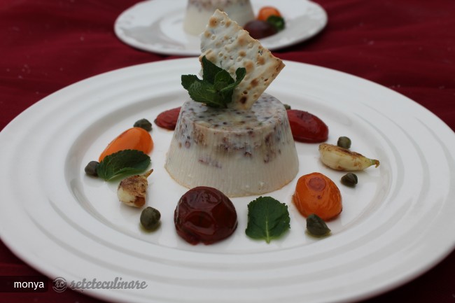 Panna Cotta cu Rosii Uscate, Linte Rosie si Muguri de Boabe