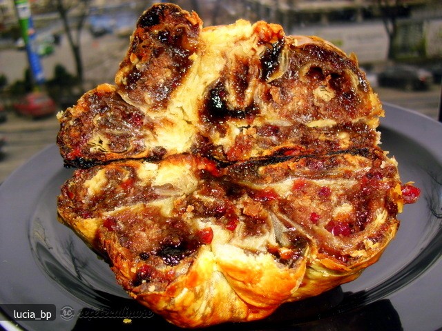 Foietaj Turcesc cu Gem si Nuca