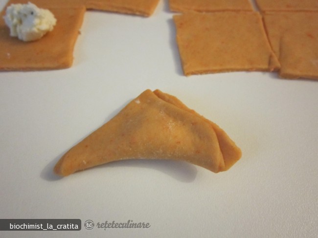 Tortellini cu Ardei Copt, Branza si Cimbru