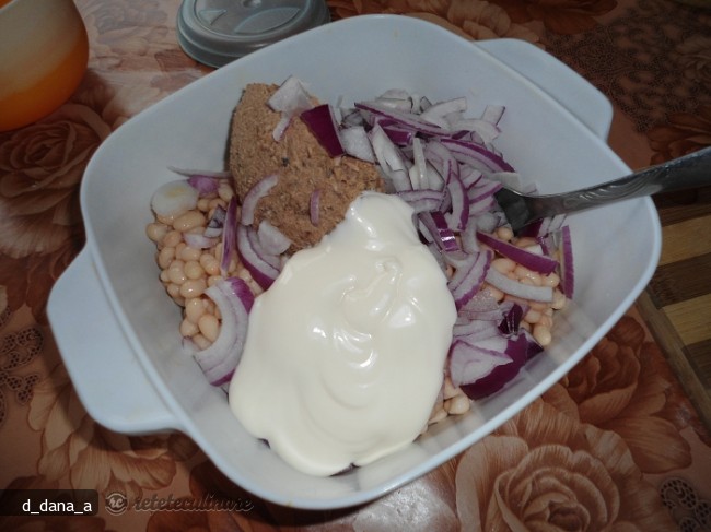 Salata de Ton